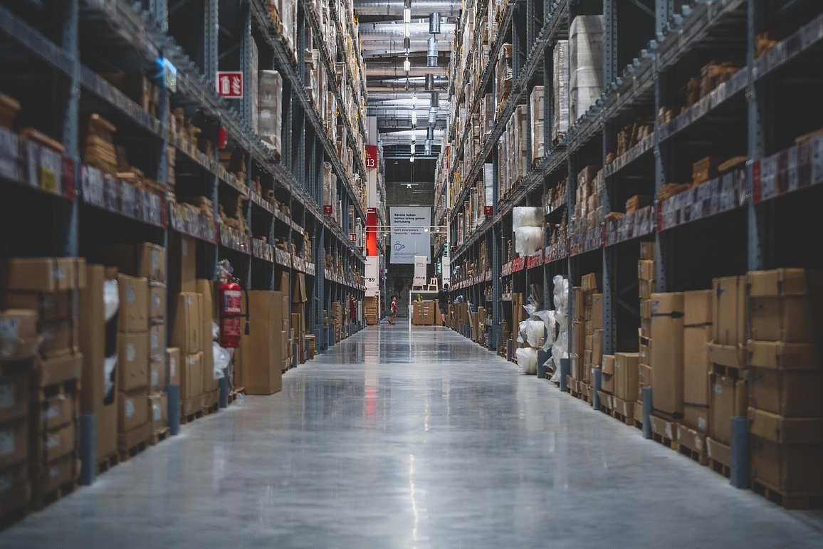 Gudang Fasilitas Logistik