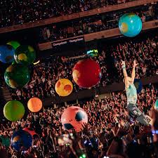 Marvel Stadium | Last night was something else @coldplay 💫 📸@jordankmunns | Instagram