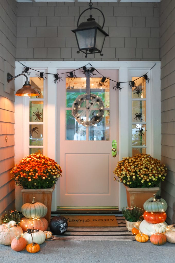 halloween door decor ideas sparkle