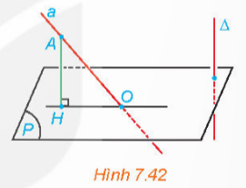 BÀI 24. PHÉP CHIẾU VUÔNG GÓC. GÓC GIỮA ĐƯỜNG THẲNG VÀ MẶT PHẲNG1. PHÉP CHIẾU VUÔNG GÓC. GÓC GIỮA ĐƯỜNG THẲNG VÀ MẶT PHẲNGBài 1: Trên sân phẳng có một cây cột thẳng vuông góc với mặt sân.a) Dưới ánh sáng mặt trời, bóng của cây cột trên sân có thể được nhìn như là hình chiếu của cây cột qua phép chiếu song song nào không?b) Khi tia sáng mặt trời vuông góc với mặt sân, liệu ta có thể quan sát được bóng của cây cột trên sân hay không?Đáp án chuẩn:a) Phép chiếu song song theo phương tia sáng mặt trời lên mặt sân.b) Ta không thể quan sát.Bài 2:a) Nếu A là một điểm không thuộc mặt phẳng (P) và A’ là hình chiếu của A trên (P) thì đường thẳng AA’ có quan hệ gì với mặt phẳng (P)?b) Nếu đường thẳng a vuông góc với mặt phẳng (P) thì hình chiếu của a trên (P) là gì? Đáp án chuẩn:a) AA’ vuông góc với mặt phẳng (P).b) Hình chiếu vuông góc của đường thẳng a trên mặt phẳng (P) là một điểm, là giao điểm của a và (P).Bài 3: Cho đường thẳng a và mặt phẳng (P) không vuông góc với nhau. Xét b là một đường thẳng nằm trong (P). Trên a, lấy hai điểm M, N tuỳ ý. Gọi M , N tương ứng là hình chiếu của M, N trên mặt phẳng (P) (H.7.34).a) Hình chiếu của a trên mặt phẳng (P) là đường thẳng nào?b) Nếu b vuông góc với M'N' thì b có vuông góc với a hay không?c) Nếu b vuông góc với a thì b có vuông góc với M'N hay không?Đáp án chuẩn:a) M'N'b)  b⊥a c) b⊥M'N' Bài 4: Cho hình chóp S.ABC có SA = SB = SC. Gọi O là hình chiếu của S trên mặt phẳng (ABC) (H.7.36).a) Chứng minh rằng O là tâm đường tròn ngoại tiếp tam giác ABC.b) Xác định hình chiếu của đường thẳng SA trên mặt phẳng (ABC).c) Chứng minh rằng nếu AO⊥BC thì SA⊥BCd) Xác định hình chiếu của các tam giác SBC, SCA, SAB trên mặt phẳng (ABC)Đáp án chuẩn:a) OA=OB=OC=> O là tâm đường tròn ngoại tiếp tam giác ABC.b) OAc) SO⊥BC, mà AO⊥BC => BC SOA. Do dó BC⊥SAd) OBC,OCA,OAB2. GÓC GIỮA ĐƯỜNG THẲNG VÀ MẶT PHẲNGBài 1: Một máy bay giữ vận tốc không đổi, với độ lớn 240km/h trong suốt 2 phút đầu kể từ khi cất cánh. Hỏi thông tin trên có đủ để ta xác định độ cao của máy bay so với mặt đất phẳng, tại thời điểm 1 phút kể từ khi máy bay cất cánh không?Đáp án chuẩn:Thông tin chưa đủ  Bài 2: Tâm Trái Đất chuyển động quanh Mặt Trời theo quỹ đạo là một đường elip nhận tâm Mặt Trời làm tiêu điểm. Trong quá trình chuyển động, Trái Đất lại quay quanh trục Bắc Nam. Trục này có phương không đổi và luôn tạo với mặt phẳng chứa quỹ đạo một góc khoảng 66,5°. (Theo nationalgeographic.org).a) Giải thích vì sao hình chiếu của trục Trái Đất trên mặt phẳng quỹ đạo (P) cũng có phương không đổi.b) Giải thích vì sao có hai thời điểm trong năm mà tại đó hình chiếu của trục Trái Đất trên mặt phẳng (P) thuộc đường thẳng nối tâm Mặt Trời và tâm Trái Đất.Đáp án chuẩn:a) hình chiếu của trục Trái Đất có phương không đổi.b) có hai vị trí thuộc quỹ đạo, ứng với hai thời điểm trong năm mà hình chiếu của trục Trái Đất trên (P) thuộc đường thẳng nối tâm Mặt Trời và tâm Trái Đất.Bài 3: Cho đường thẳng Δ vuông góc với mặt phẳng (P). Khi đó, với một đường thẳng a bất kì, góc giữa a và (P) có mối quan hệ gì với góc giữa a và Δ? Đáp án chuẩn:Trường hợp 1. Đường thẳng a không vuông góc với (P) và cắt (P) tại một điểm. => Góc giữa a và  phụ với góc giữa a và (P). Trường hợp 2: a vuông góc với (P). a//Δ và (a,Δ)=0,(a,P)=90.  Trường hợp 3: a song song hoặc thuộc (P).Khi đó, a⊥Δ và (a,Δ)=90,(a,P)=0.Như vậy kết luận đã nêu trong trường hợp 1 cũng đúng đối với cả hai trường hợp sau. 3. BÀI TẬP