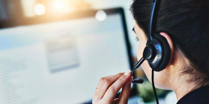 Tính năng Livechat được tích hợp ngay trên giao diện chính 