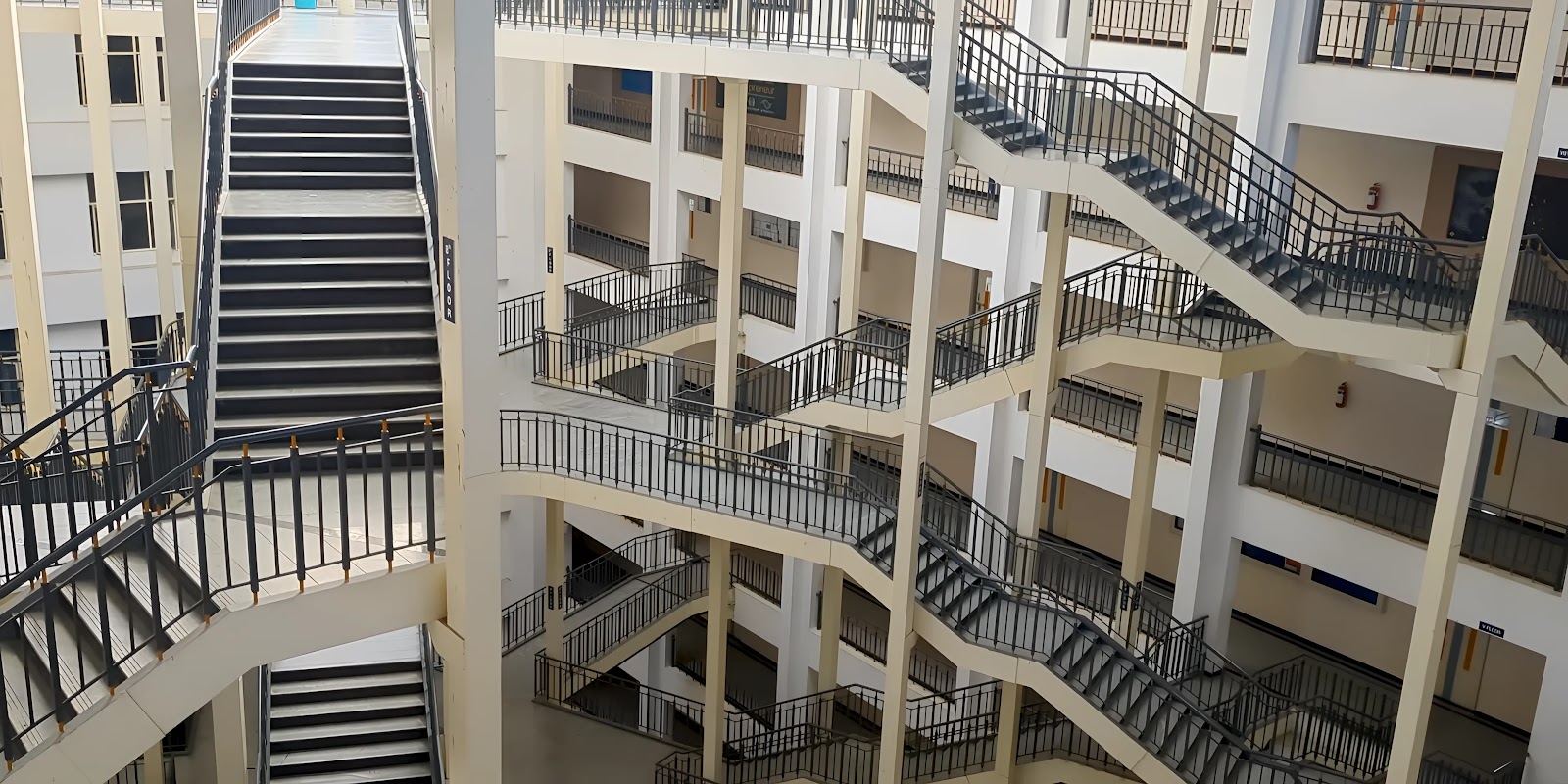 Lecture Hall Wing Stairs