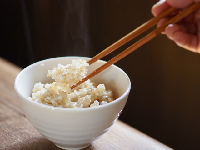 お弁当のご飯が固くならない適切な保存方法