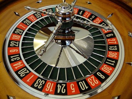 Ultimate Guide to Spinning Casino Games