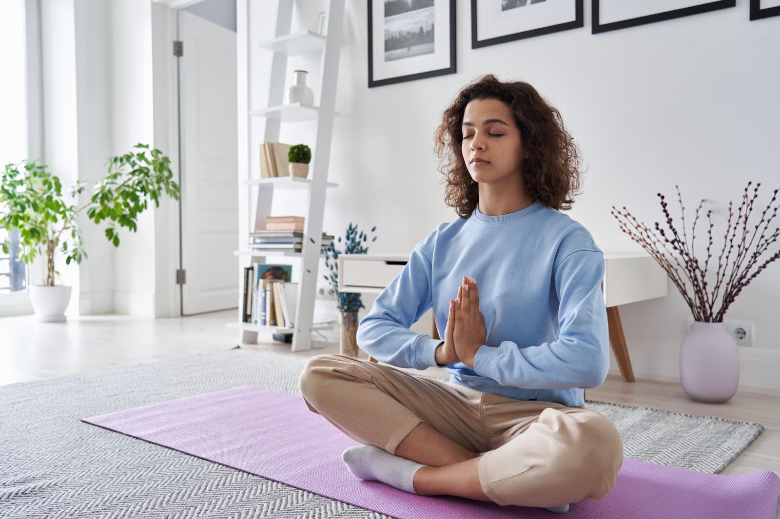 woman meditate home