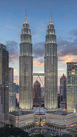 Petronas Towers - Wikipedia