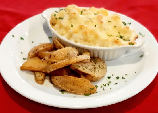 Ide Bekal ke Kantor Mac & Cheese + Potato Wedges