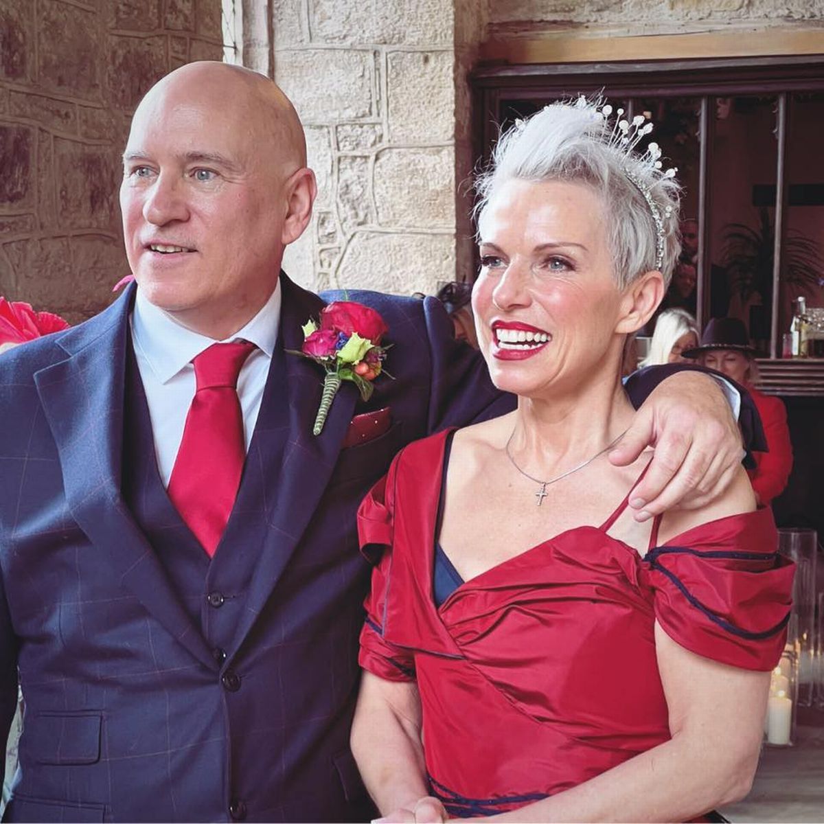 Coronation Street's Sue Devaney 'secretly marries' long-term partner in low  key ceremony - Daily Record