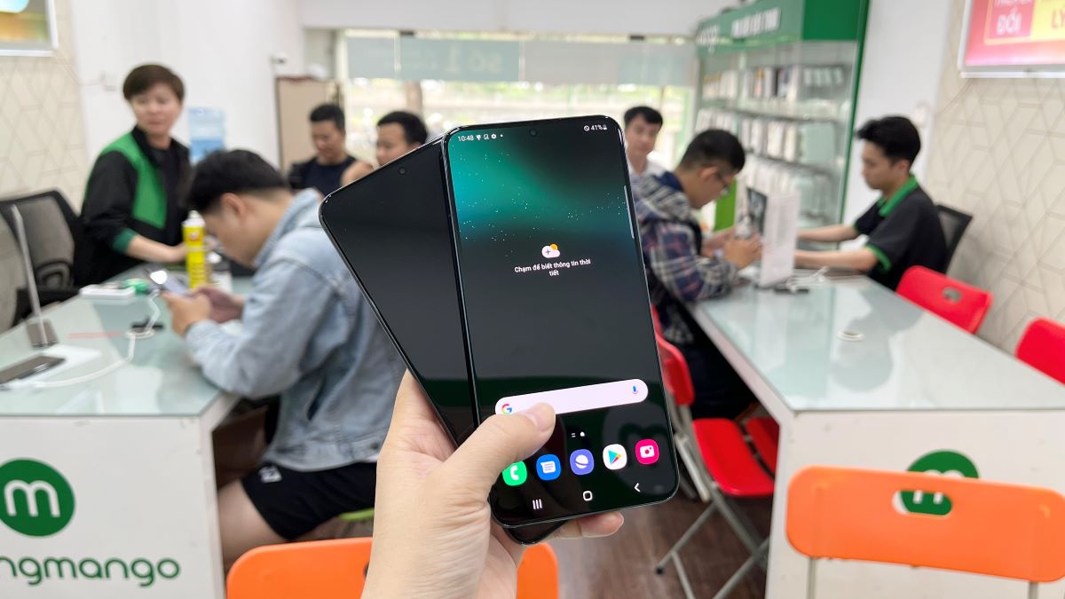 Viên pin khủng 4500mAh dùng cả ngày dài