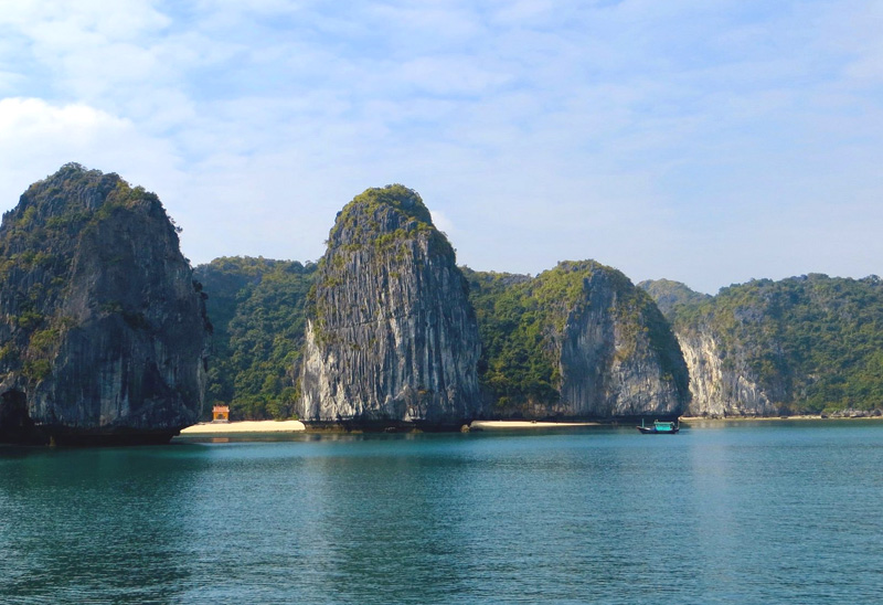 Comparative Analysis: Lan Ha Bay Vs. Ha Long Bay