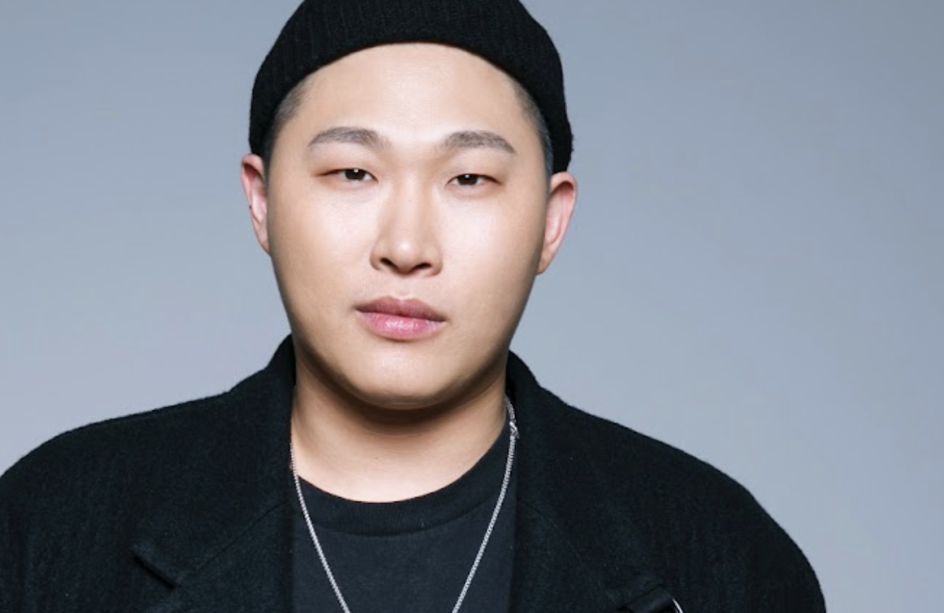 A picture of rapper Swings