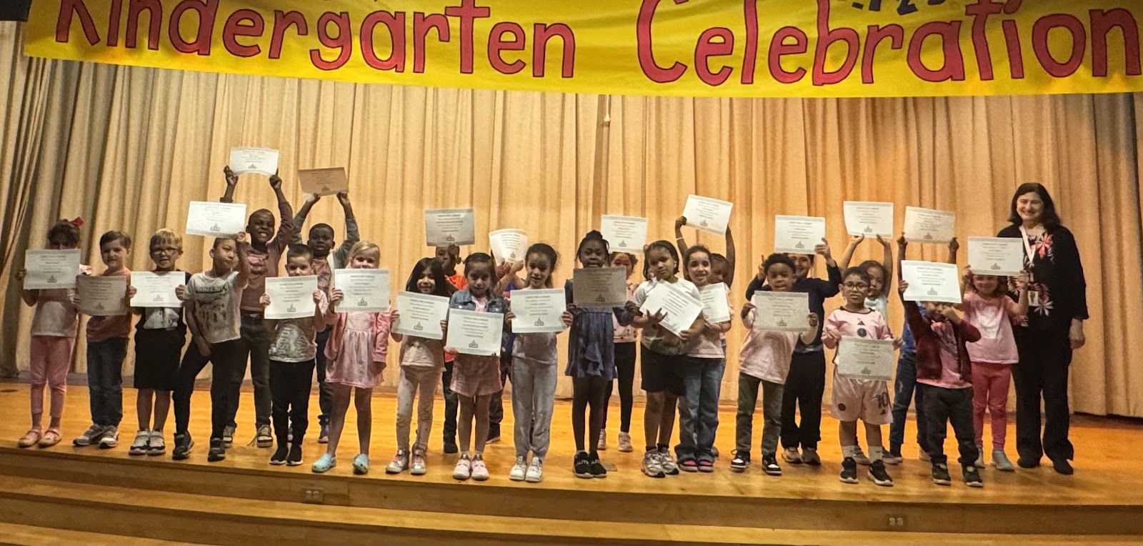 Hart students with their Strive for Five certificates