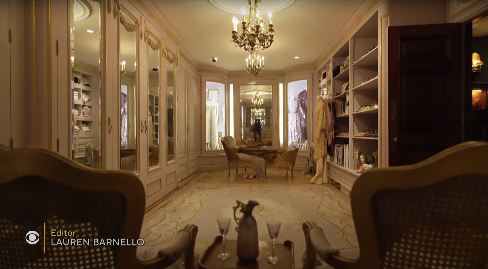 A view inside Barbra Streisand's home, posted on November 5, 2023 | Source: YouTube/CBS Sunday Morning