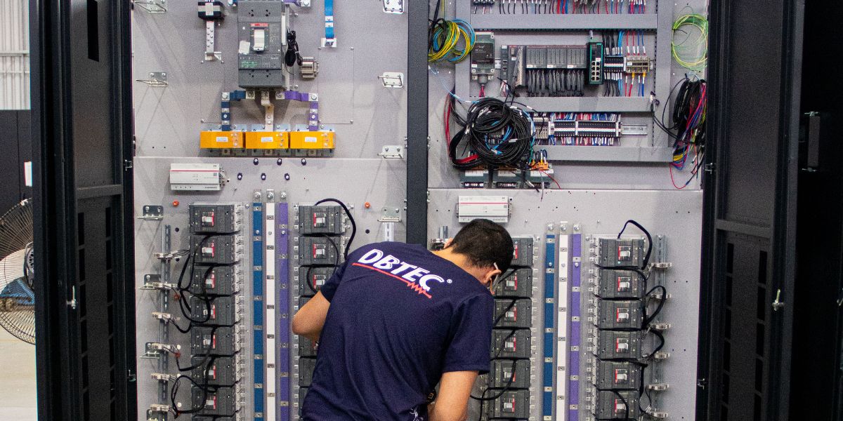 Tipos de painéis elétricos e suas aplicações painéis elétricos