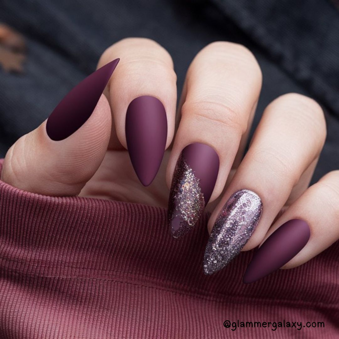 Bold Fall Nail Art Designs Having Stiletto Fall Nail Design
