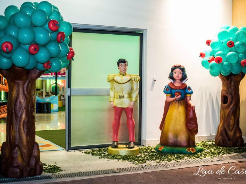 festa infantil branca de neve tema