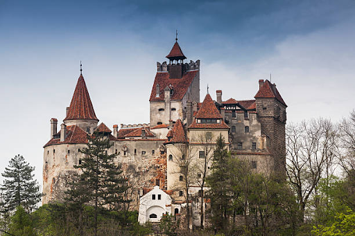 The Dracula’s Castle Halloween Party 