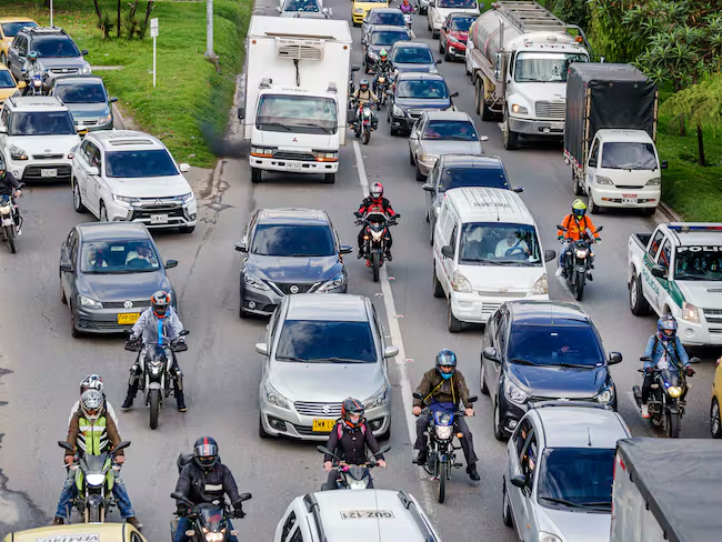 Impuesto vehicular carro y moto en Caquetá 2025.