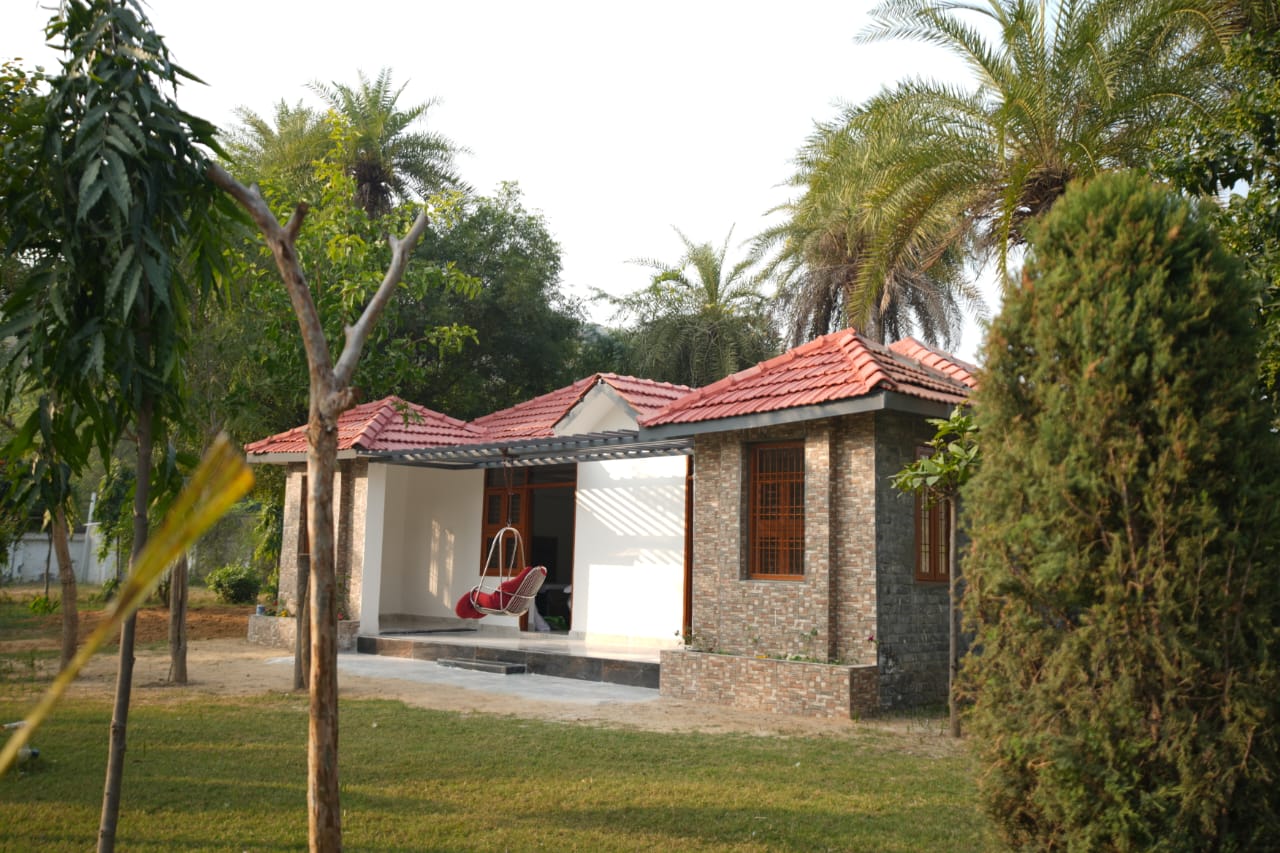 Private Pool Villas Near Gurgaon for Your Next Celebration