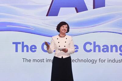 Jacqueline Shi, President of Huawei Cloud Global Marketing and Sales Service