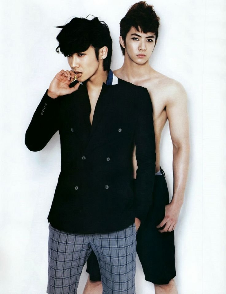 This contains an image of MBLAQ's Lee Joon & Thunder
