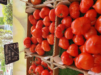 C:\Users\Agustin\Downloads\tomate corazón de buey  20250421.jpg