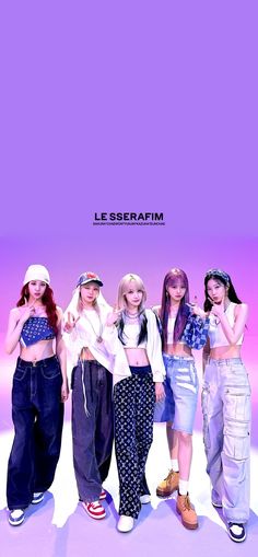 This contains an image of LE SSERAFIM members standing next to each other in front of a purple background with the words  LE SSERAFIM written on it