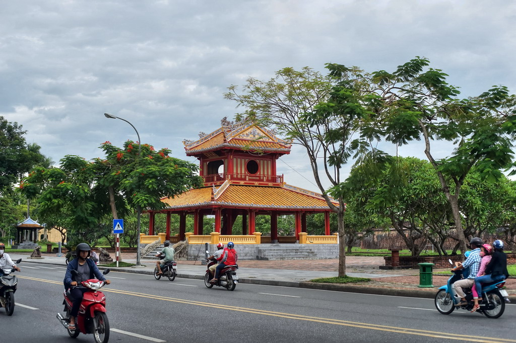 Chùm ảnh: Phu Văn Lâu – công trình được in hình trên tờ tiền 50.000 đồng