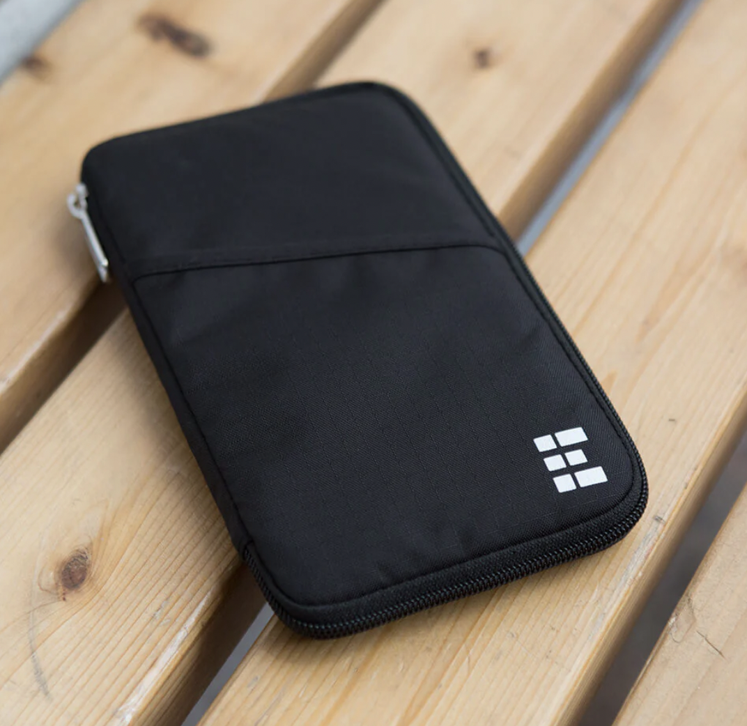 Zero Grid Travel Wallet