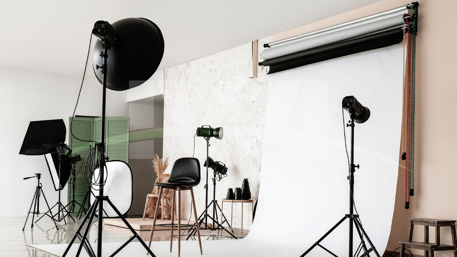 Best Lighting for Furniture Photography Images 2