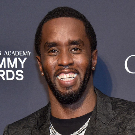 Sean John Combs smiling