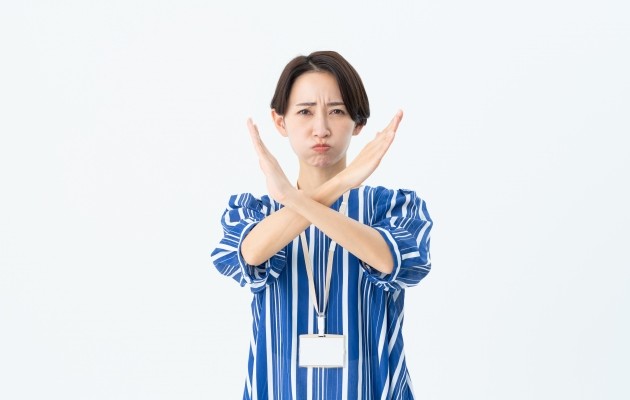 事務職はやめとけと伝えている転職に成功してキャリアアップした女性