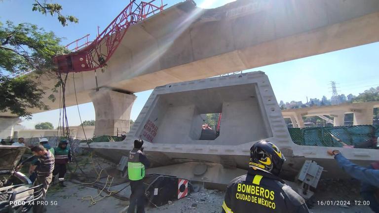 El colapso del Tren Interurbano México-Toluca ocurrió este martes 16 de enero. | @Bomberos_CDMX