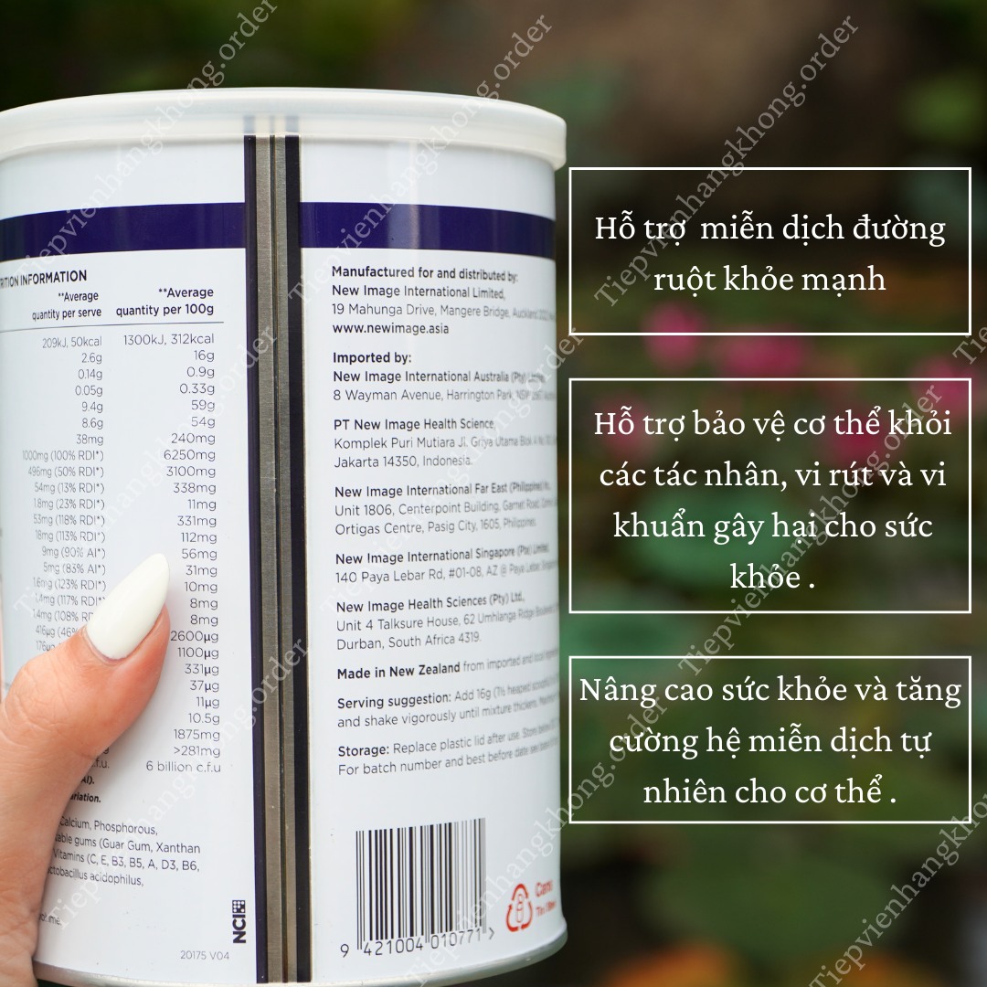 Có thể là hình ảnh về cốc cà phê và văn bản cho biết '.order CH NFCAMATION *trage *Average quantity 100g 20861 150kcal 1300kJ, 312kcal Manufacturedfc and distributedbr Image nternational angereBridge の限 www.newimage.asia 314 9g Hỗ trợ miễn dịch đường ruột khỏe mạnh 0.33g New Imagel Intermational Australa Avenue, Mamngtan 625Cma New Image JaneBaist Sane Hỗ trợ bảo vệ cơ thể khỏi các tác nhân, Vi rút và vi khuẩn gây hại cho sức khỏe. International Singaport 2600ua T'0ςμ9 a5o Serving >281mg 6bilion number andbest kim Phcsorarous, ahinsic EQUTE: (Guar Kanthan A,D3, acidoptue Nâng cao sức khỏe và tăng cường hệ miễn dịch tự nhiên cho cơ thể. 20175V04 94210040107717 4210040'