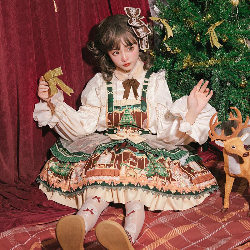 クリスマスツリーのプリント柄がかわいいロリータファッションコーデ