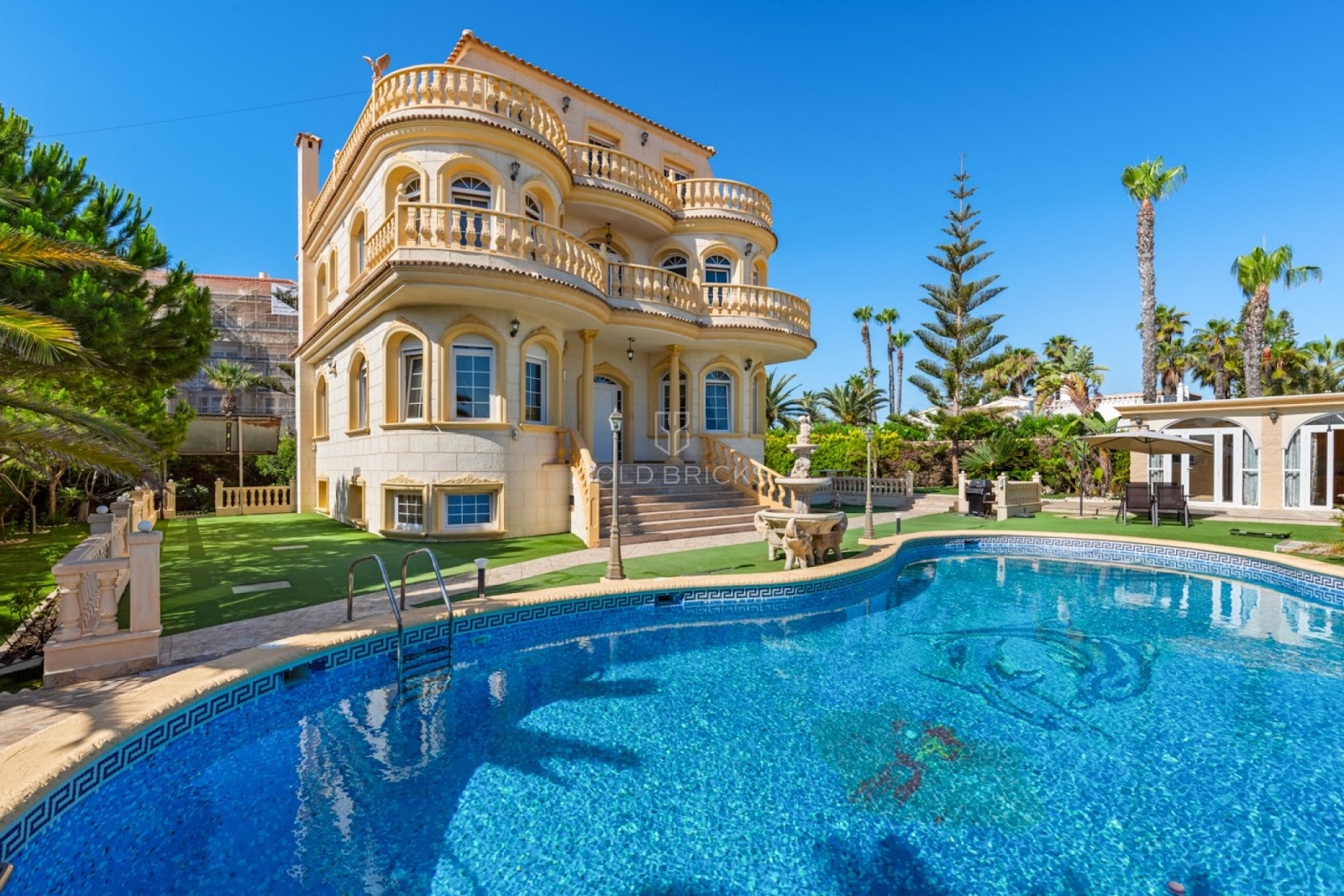 Costa Blanca Villas with Swimming Pool