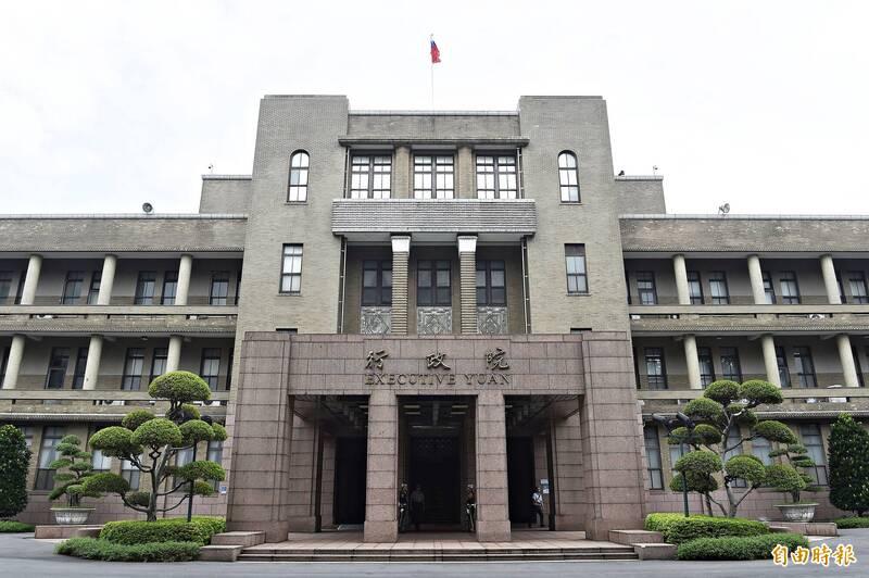總統賴清德於520就職週年談話宣布，政府將成立主權基金，打造國家級投資平台。行政院旋即動起來，23日召開首次跨部會會議，會中決議暫由國發會召集相關單位研商。（資料照，記者陳志曲攝）
