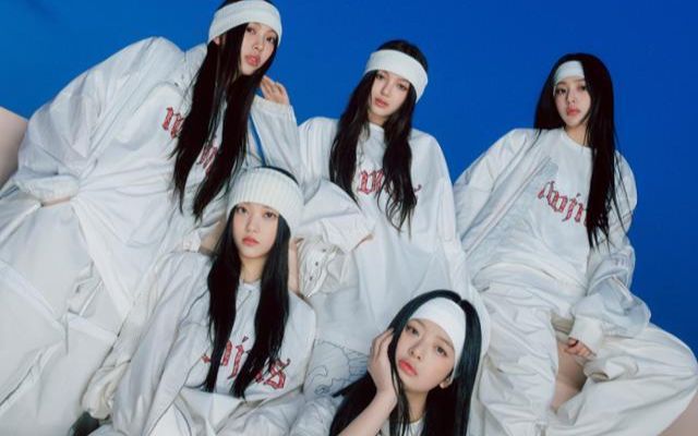 The girl group NewJeans has demonstrated its formidable ticket-selling power by selling out all the seats for its upcoming fan meet at the Tokyo Dome despite ongoing conflicts between its management company, Ador, and HYBE, Ador's parent company.