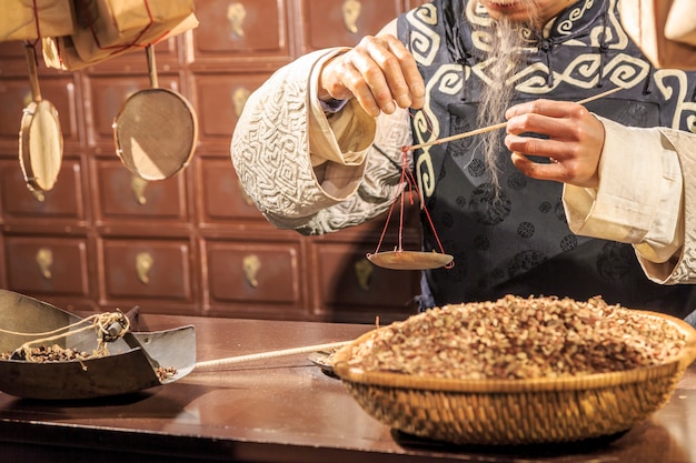 How Zigong Art Keeps Ancient Techniques Alive