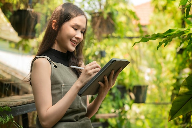 Exploring the Benefits of Green Technology
