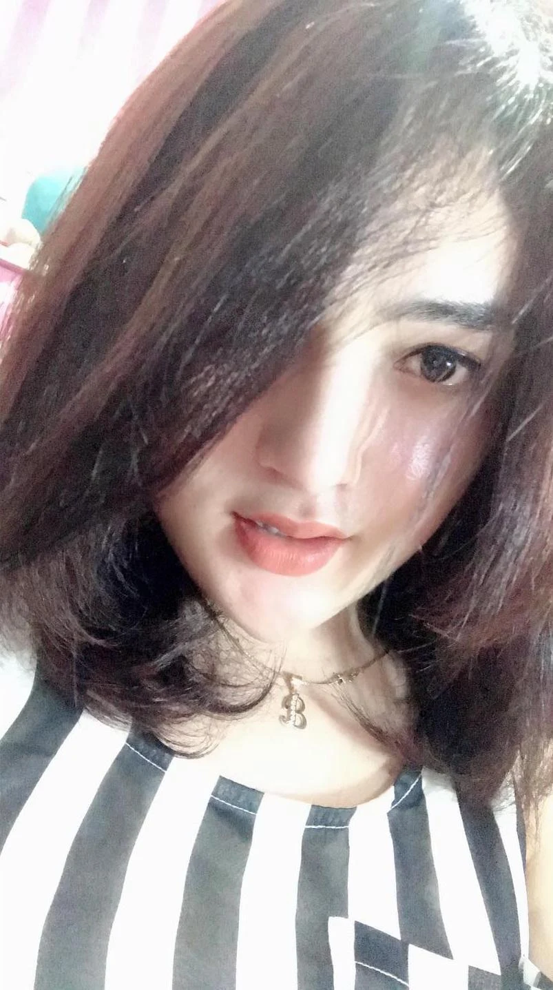 Gadis Manja Tampil Cantik, gadis manja, cantik, seksi