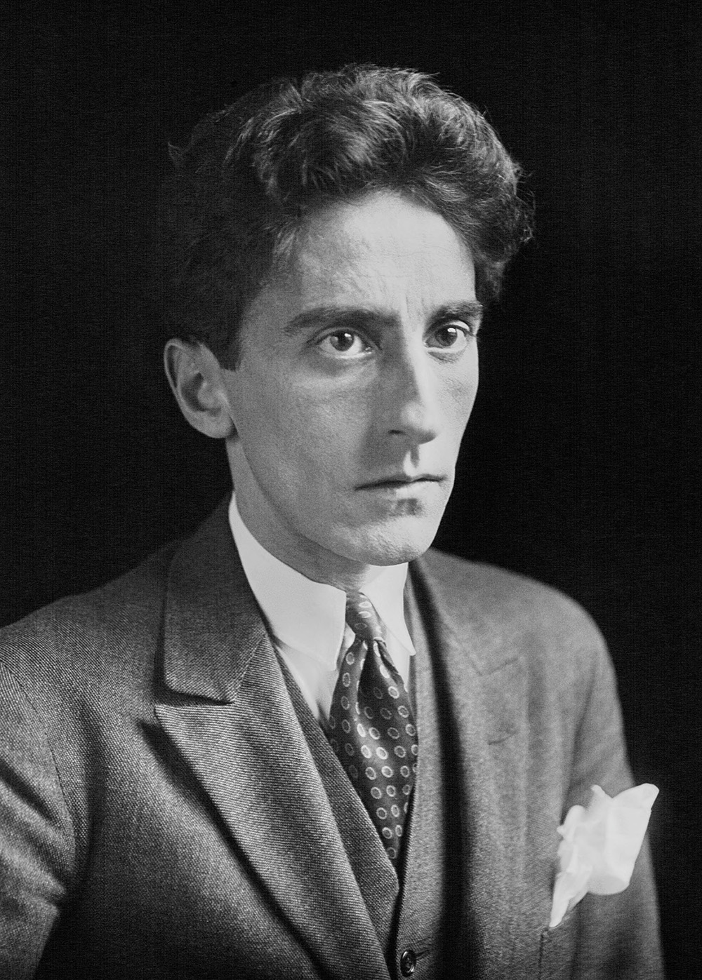 Jean_Cocteau_b_Meurisse_1923.jpg