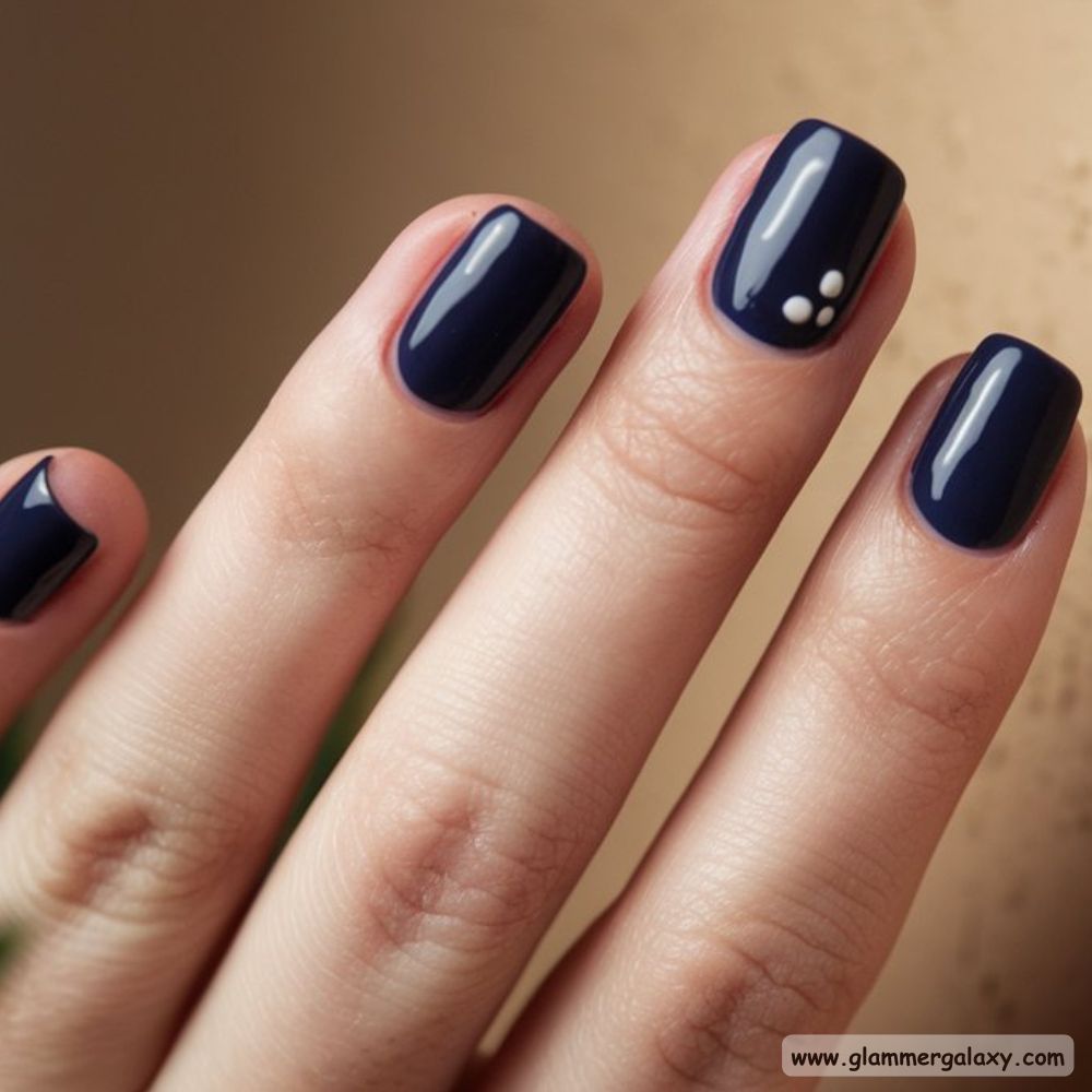 Dark Fall Nails having Midnight Navy
