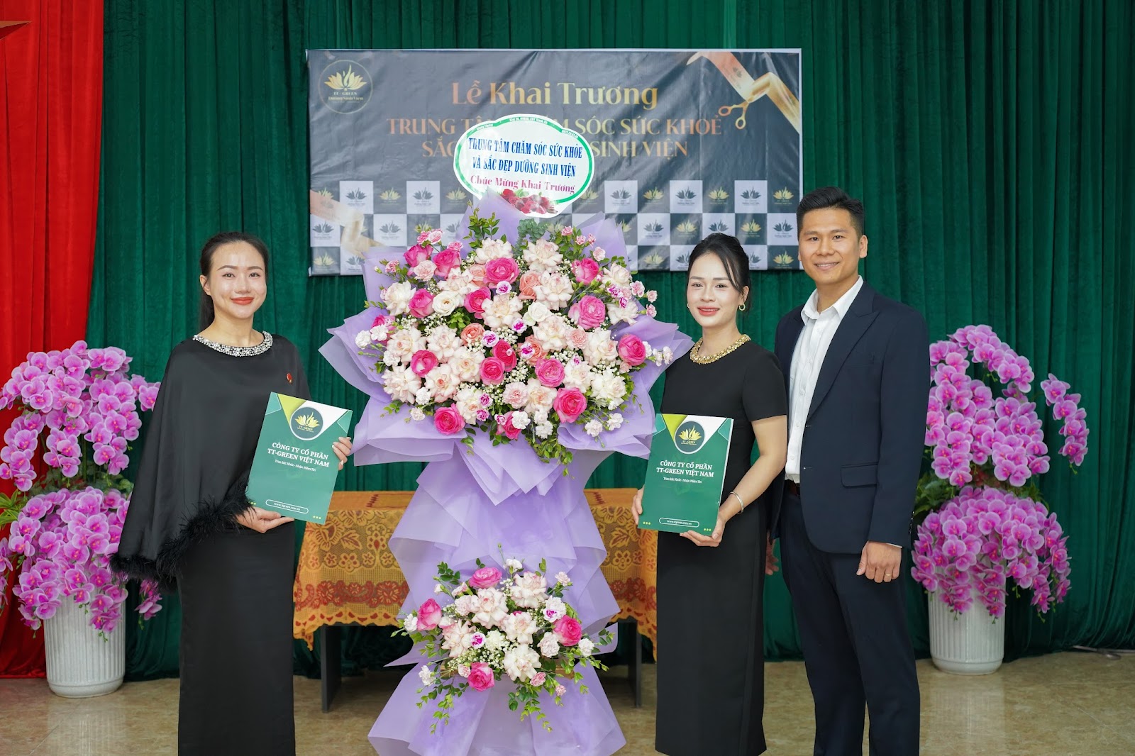 Dưỡng Sinh Viện Văn Phú - Hà Đông chính thức khai trương và ký kết chuyển giao công nghệ
