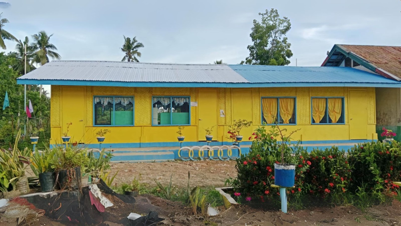 Another image of New Cuyo Elementary School in the Philippines