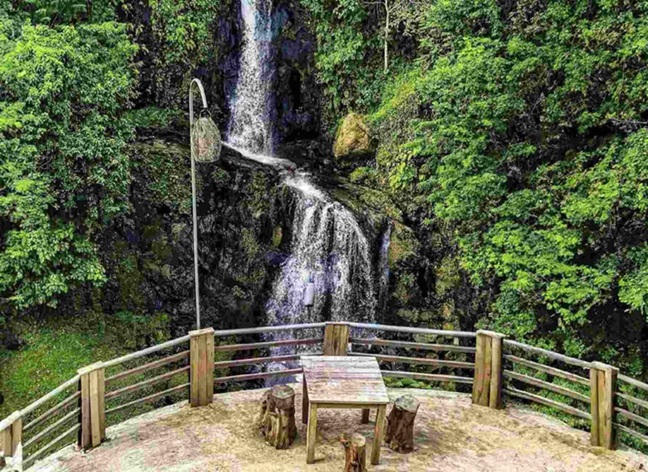 waterfalls in ubud