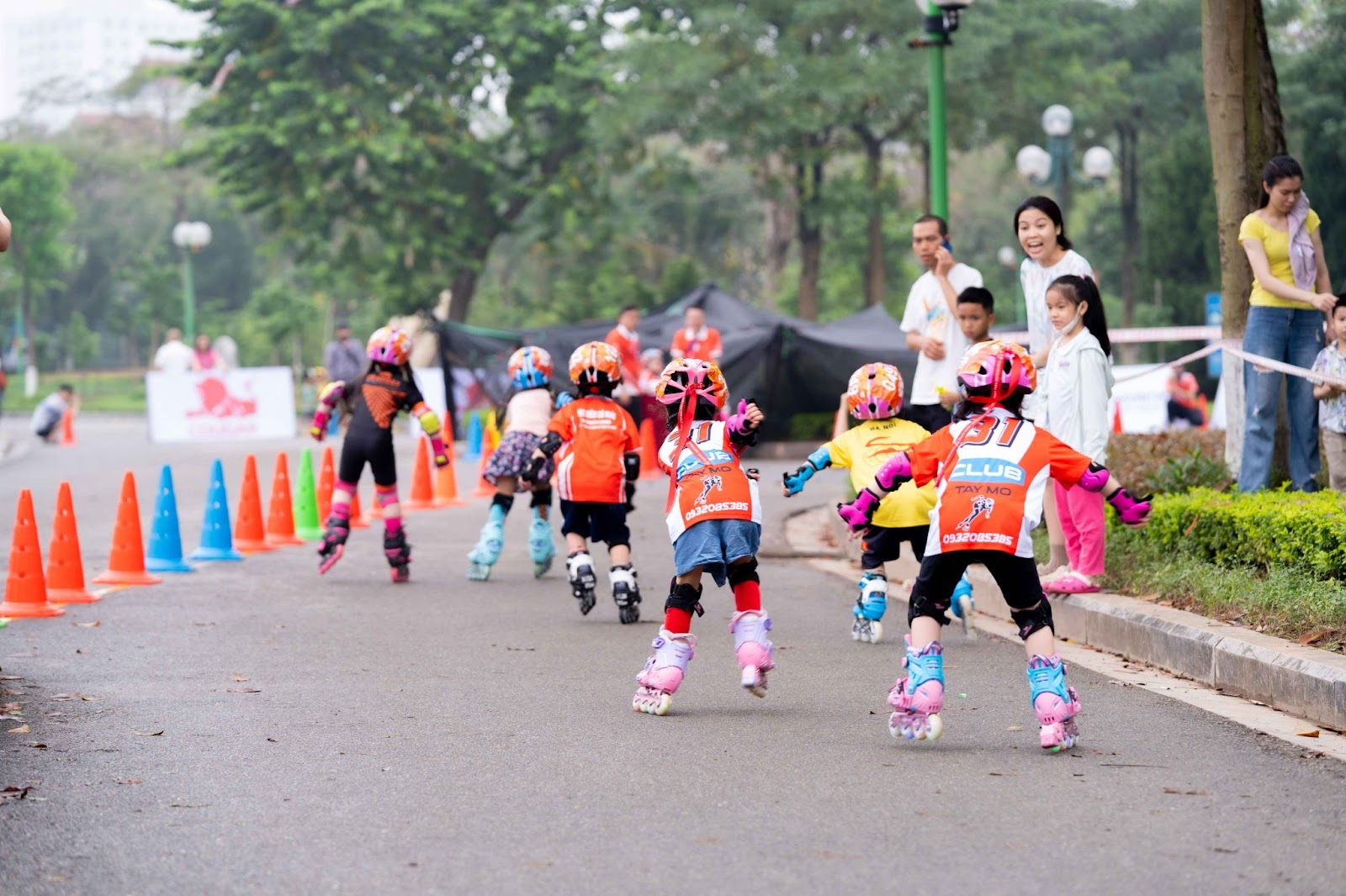 Địa điểm mua giày patin ở Hóc Môn dành cho bạn