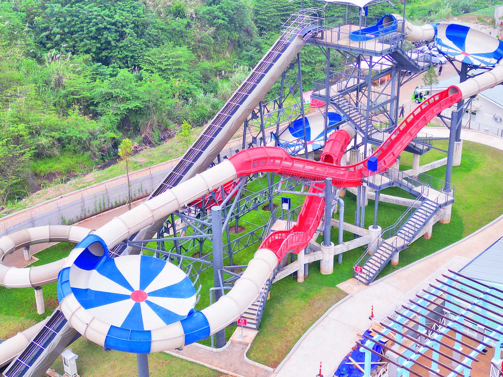 Diskon 25% + Cashback Rp25ribu buat ke Wahoo Waterworld