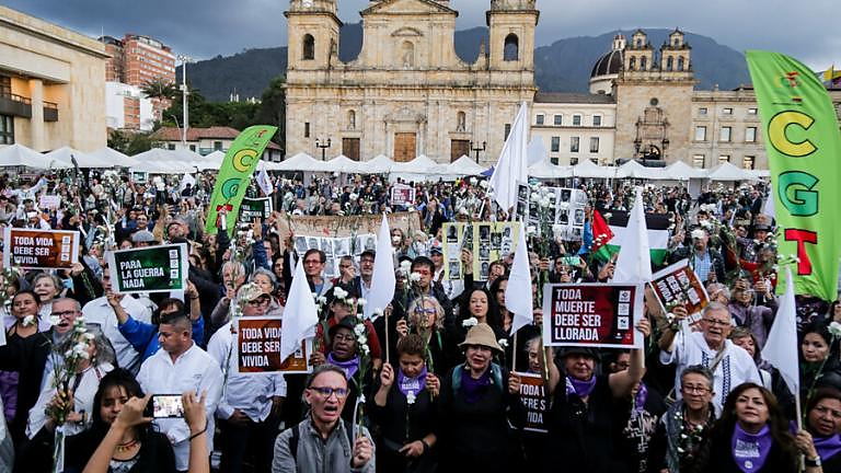 Homenaje a la memoria de los líderes sociales y excombatientes asesinados desde la firma del Acuerdo de Paz, en febrero del 2024.