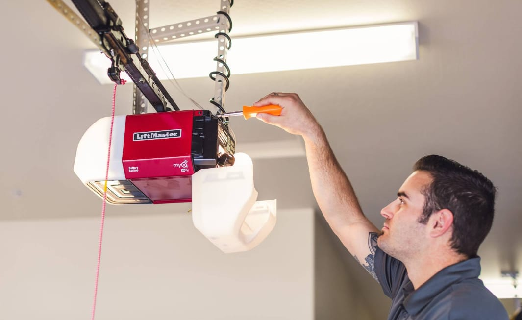 liftmaster garage door opener beeping